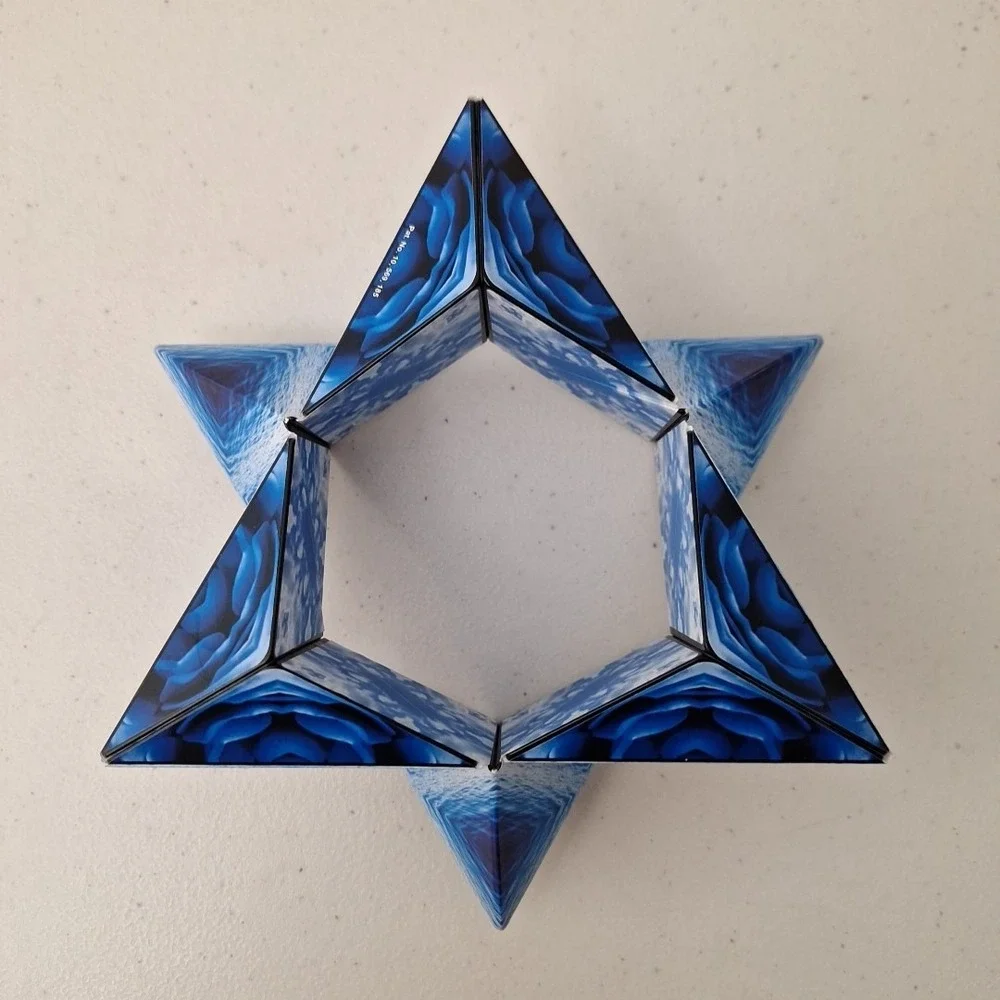 Shashibo Magnetic Magic Cube Fidget Shape-Shifting Cube Great Condition 2021